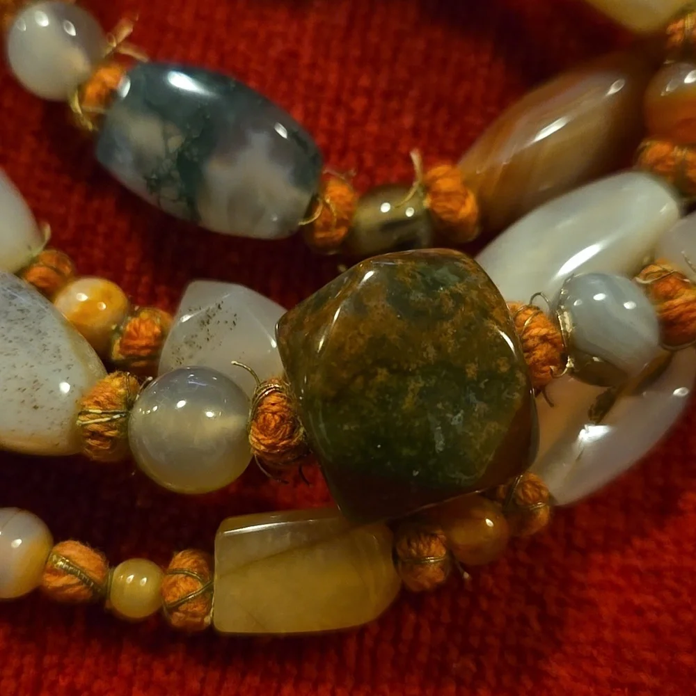 Vintage Beggar Bead Necklace - Picture 2 of 4